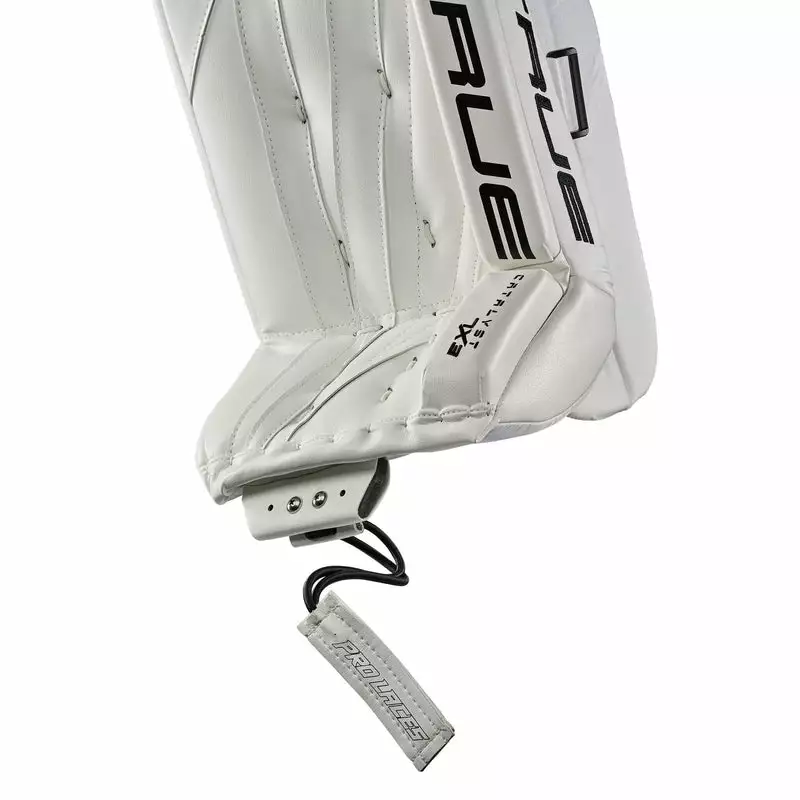 True Hockey Catalyst 7X3 Intermediate Goalie Pads (2023) 7 True Hockey Catalyst 7X3 Intermediate Goalie Pads (2023) - Image 5